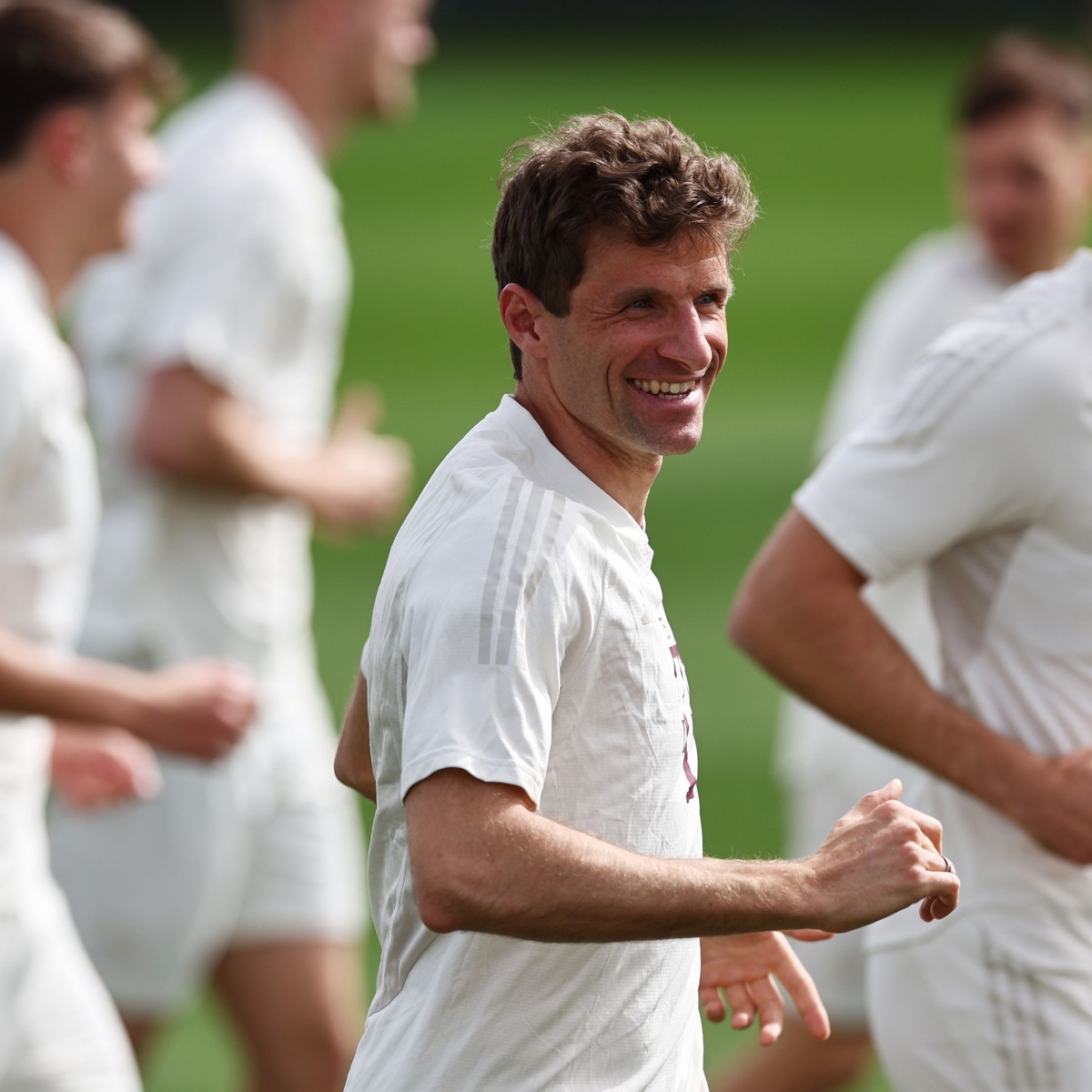 epa11265235 Munich's Thomas Mueller participates in the team's training session in Munich, Germany, 08 April 2024. Bayern Munich will face Arsenal in a UEFA Champions League quarter final, 1 ...