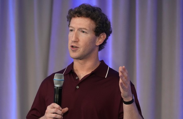 FILE - Meta CEO Mark Zuckerberg speaks during an event at the Biohub Imaging Institute in Redwood City, Calif., Wednesday, Nov. 5, 2025. (AP Photo/Jeff Chiu, File)
Mark Zuckerberg,Priscilla Chan