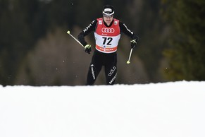Dario Cologna läuft es beim Heimrennen nicht nach Wunsch.