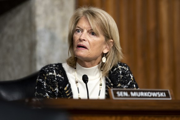epa09679175 Sen. Lisa Murkowski (R-Alaska) asks questions during a Senate Health, Education, Labor, and Pensions Committee hearing to examine the federal response to COVID-19 and new emerging variants ...