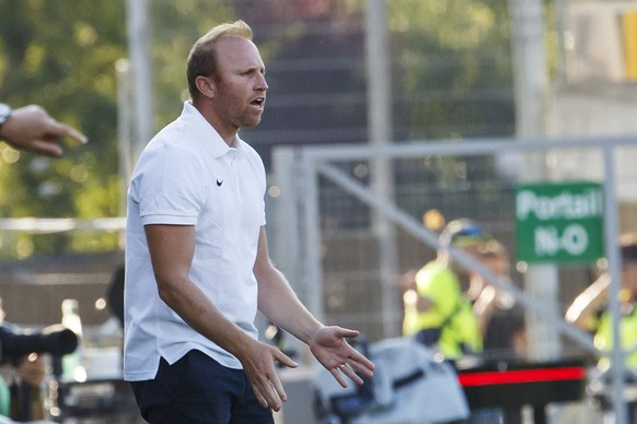 Ludovic Magnin, coach of FC Zurich, gestures, during the Super League soccer match of Swiss Championship between FC Sion and FC Zuerich, at the Stade de Tourbillon stadium, in Sion, Switzerland, Satur ...