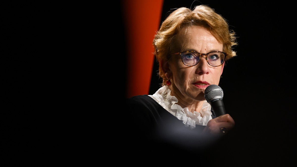 Eva Herzog, candidate PS pour le canton de Bale, parle lors d'une audition officielle du Parti socialiste pour le Conseil federal le mardi 22 novembre 2022 au Centre pluriculturel et social d ...