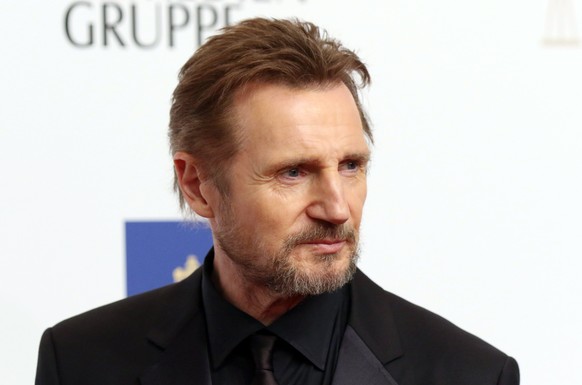 epa06554937 Irish actor Liam Neeson arrives for the 53rd annual &#039;Goldene Kamera&#039; (Golden Camera) film and television award ceremony in Hamburg, Germany, 22 February 2018. EPA/FOCKE STRANGMAN ...