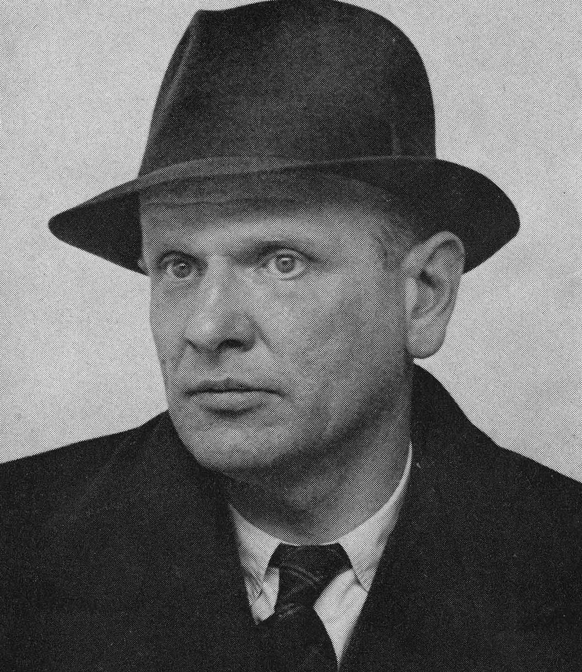 Alexander Foote, espion et écrivain.
http://onlinearchives.ethz.ch/md/c5fe09d4f8234c2ca4527ed18ca97476