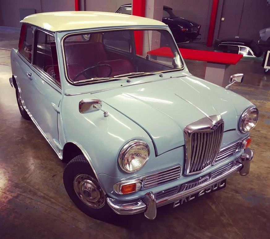 riley elf auto mini kleinwagen england retro design 60s https://www.facebook.com/photo.php?fbid=10154941024933235&amp;set=a.10150156351138235&amp;type=3&amp;theater