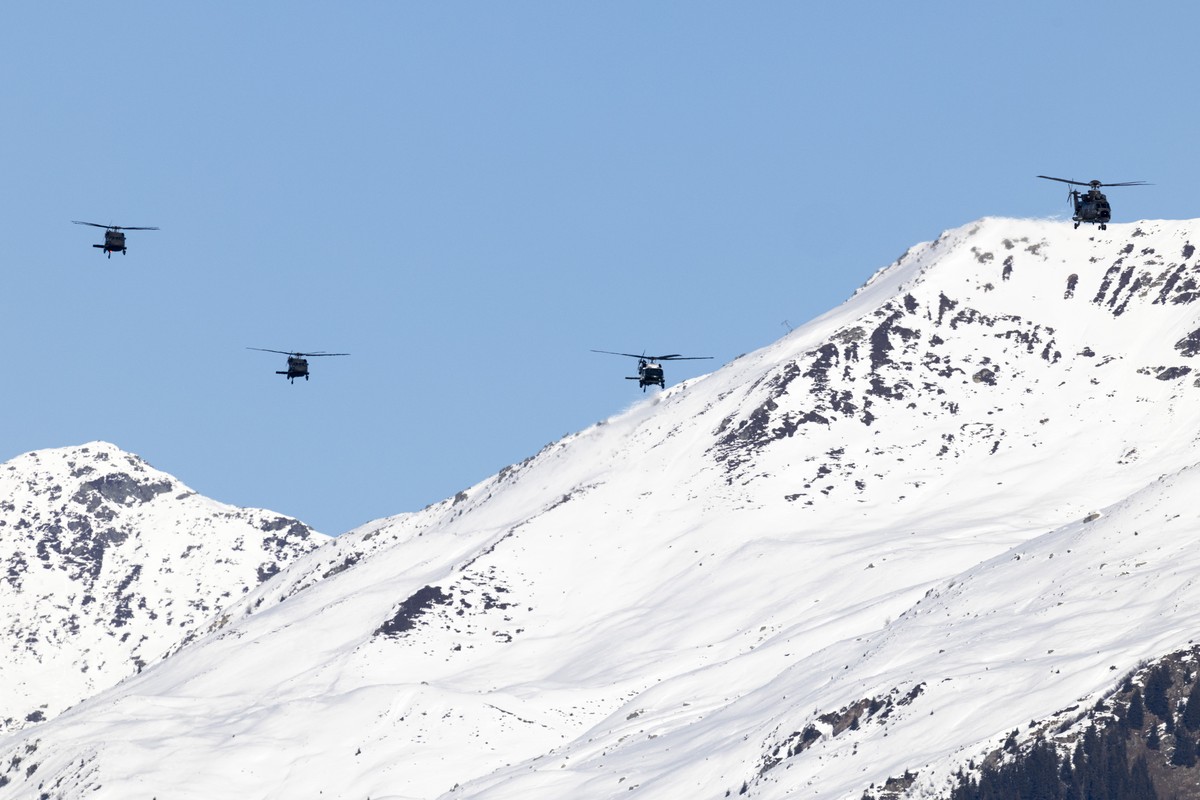 The Marine One helicopter carrying US President Donald Trump arrives at the 56th annual meeting of the World Economic Forum, WEF, in Davos, Switzerland, on Wednesday January 21, 2026. The meeting unde ...