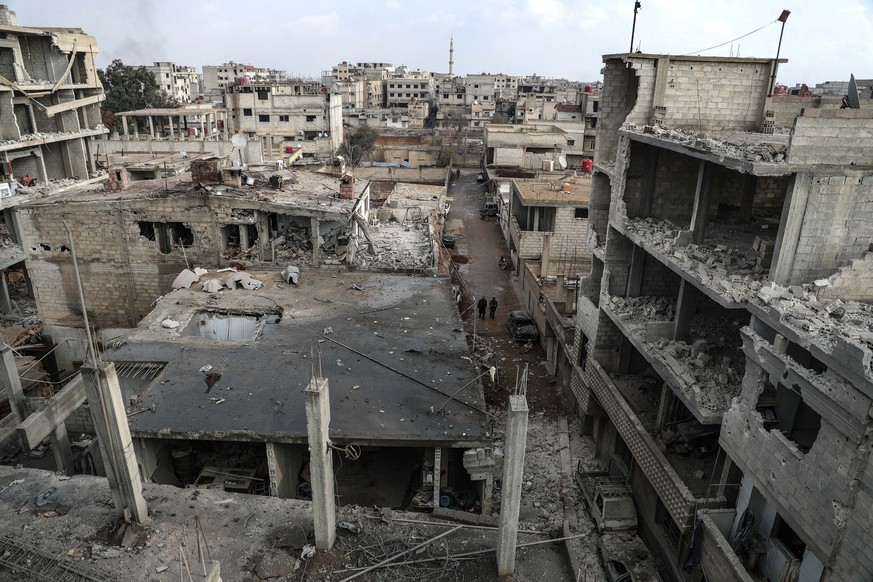 epa06421824 A view of destroyed buildings in the aftermath of airstrikes on Mesraba, Eastern al-Ghouta, bombed several times in recent days, Syria, 06 January 2018. According to reports, at least 12 p ...