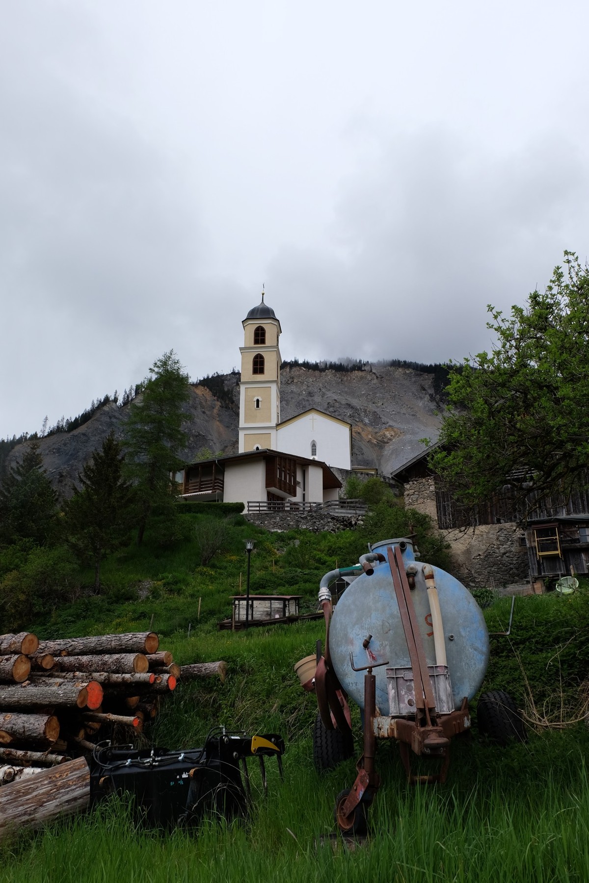 Brienz in Graubünden, ein Tag vor der Evakuierung, wegen Bergsturz. 11. Mai 2023.