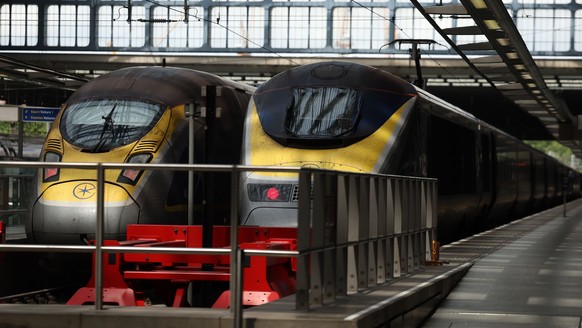 epa11497097 Eurostar trains at the Eurostar rail terminal at St. Pancras International station in London, Britain, 26 July 2024. Eurostar has cancelled some trains from London to Paris due to arson at ...