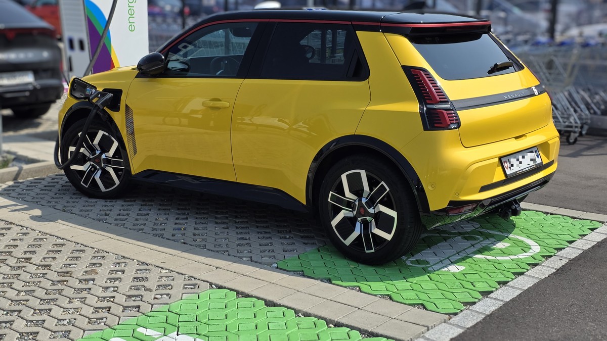 Geplante-E-Autosteuer-bremst-laut-Kritikern-die-Elektromobilit-t