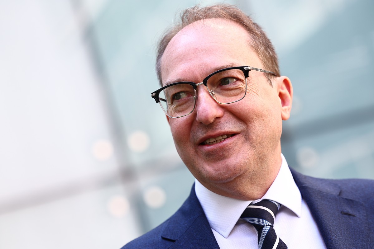 epa12060083 Alexander Dobrindt talks during an interview after a board meeting of the conservative Christian Social Union (CSU) party in Munich, Germany, 28 April 2025. Dobrindt was announced to be Ge ...