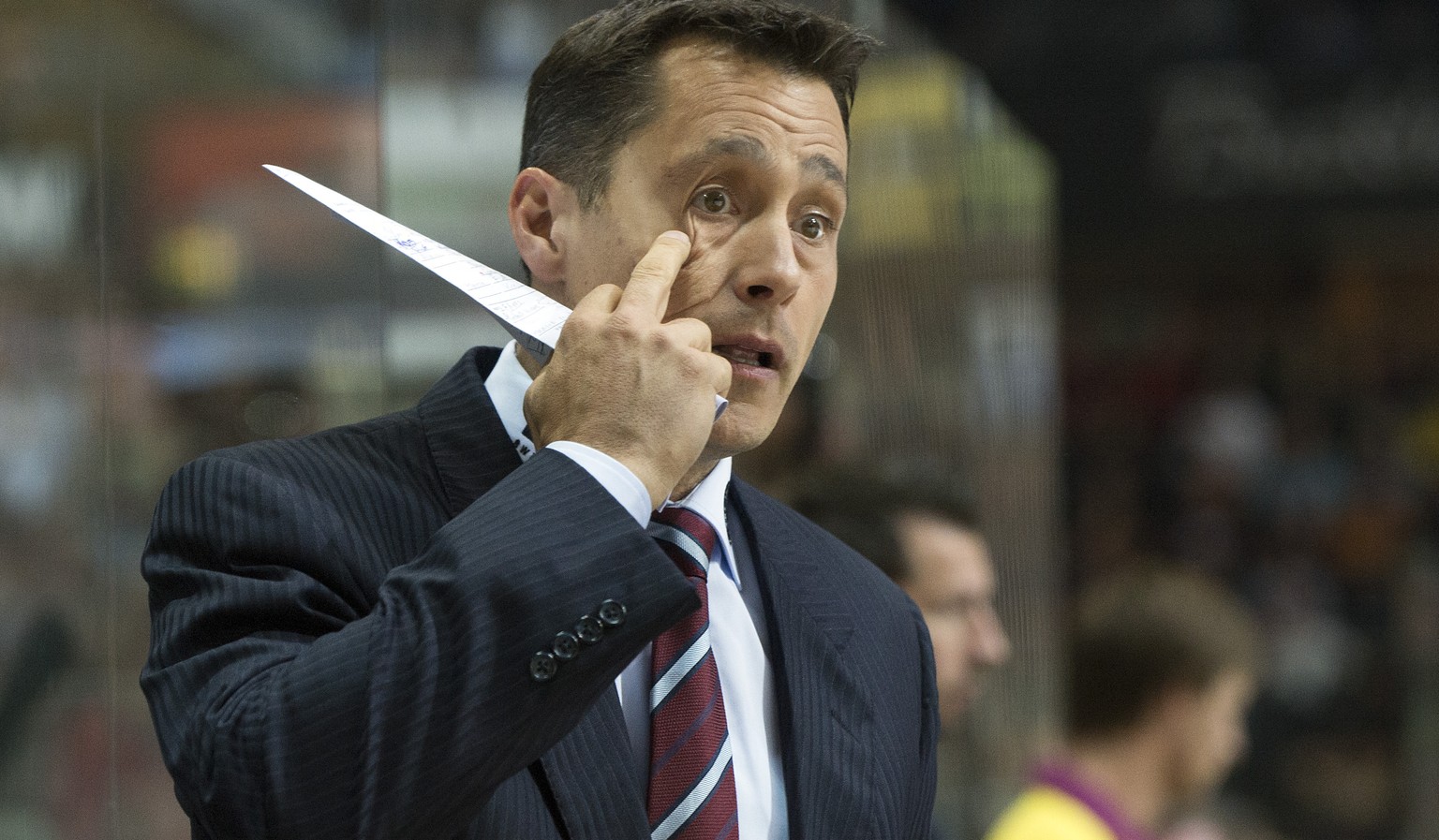 Guy Boucher nimmt beim SC Bern die Zügel in die Hand.