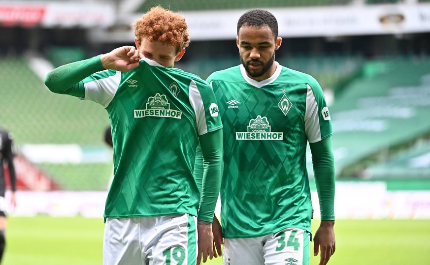 GER, 1.FBL, SV Werder Bremen vs Borussia Moenchengladbach / 22.05.2021, wohninvest Weserstadion, Bremen, GER, 1.FBL, SV Werder Bremen vs Borussia Moenchengladbach im Bild / picture shows Halbzeitpause ...