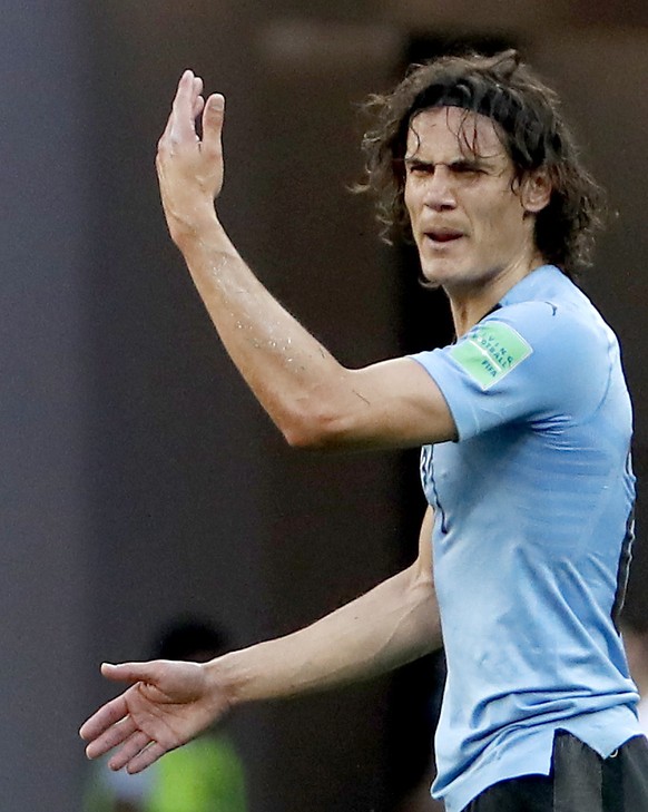 epa06824885 Edinson Cavani of Uruguay reacts during the FIFA World Cup 2018 group A preliminary round soccer match between Uruguay and Saudi Arabia in Rostov-On-Don, Russia, 20 June 2018.

(RESTRICT ...