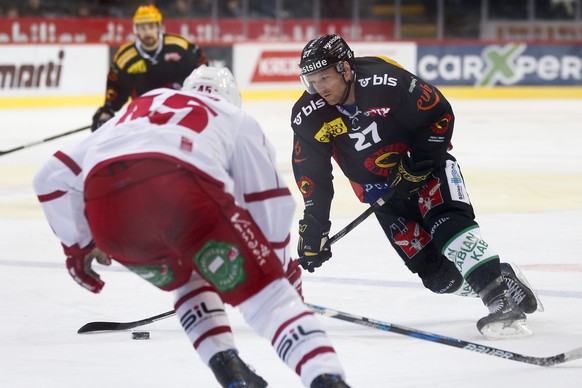 Berns Aaron Gagnon in Aktion, im Eishockey Meisterschaftsspiel der National League A zwischen dem SC Bern und Lausanne HC, am Samstag, 28. Januar 2017, in der Postfinance Arena in Bern. (KEYSTONE/Pete ...