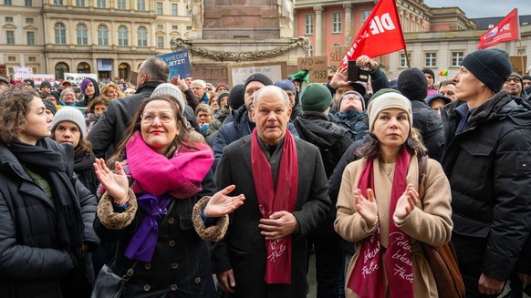 Politik Kunst Kultur Reisen Architekur Religion 14.01.2024 Potsdam Landeshauptstadt Alter Markt Nikolaikirche Potsdam Wehrt sich - gegen Rechtsextremismus und Umsturzpl