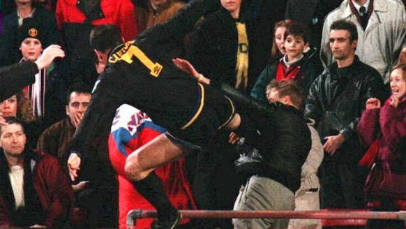 Eric Cantona Kick Kung Fu