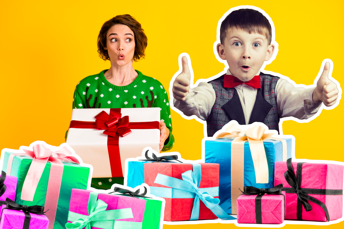 Année 2075, le petit Bastien, 8 ans, règne d'une main de fer sur la moitié du monde ayant survécu à la guerre nucléaire et aux famines qui s'en sont suivies. Chaque année pour Noël, ses suje ...