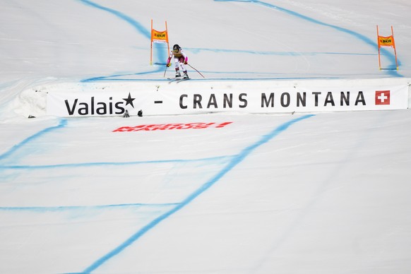 Stephanie Venier of Austria in action during the women&#039;s Super G race at the Alpine Skiing FIS Ski World Cup, in Crans-Montana, Switzerland, Sunday, February 18, 2024. (KEYSTONE/Alessandro della  ...