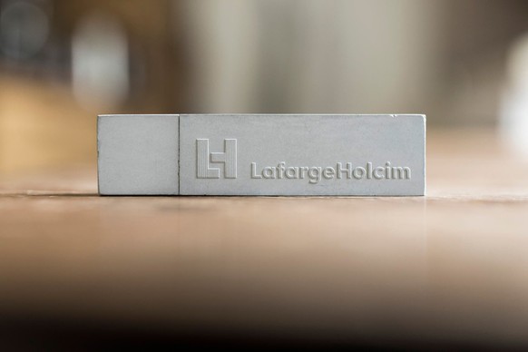 Einst war Holcim stolz auf den Zusammenschluss mit Lafarge, mittlerweile ist der französische Name wieder aus dem Logo verschwunden.