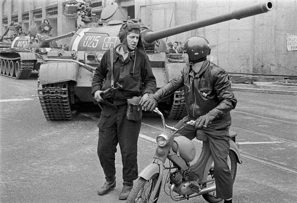 Troops of the Soviet Union and its Warsaw Pact allies invaded Czechoslovakia on August 21, 1968 to halt political liberalization in the country called the Prague Spring. Soviet tank crewman with Kalas ...