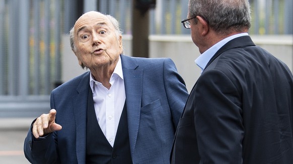 epaselect epa08638583 Former FIFA president Sepp Blatter (L) arrives in front of the building of the Office of the Attorney General of Switzerland, in Bern, Switzerland, 01 September 2020. Former UEFA ...