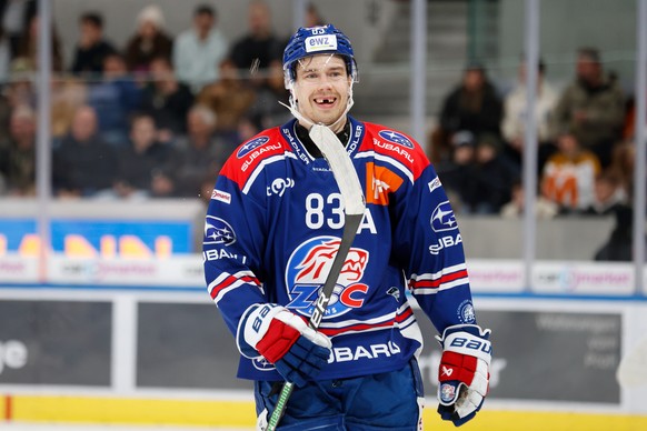 Juho Lammikko (ZSC Lions) im Meisterschaftsspiel der National League zwischen den ZSC Lions und dem HC Lugano, am Samstag, den 23. November 2024 in der Swiss Life Arena in Zuerich. .(Keystone/Manuel G ...