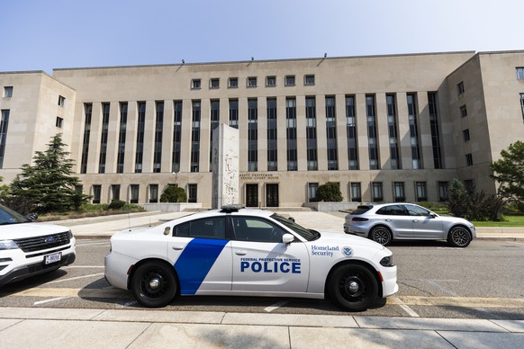 epa10781665 The entrance to the E. Barrett Prettyman United States Courthouse, where Judge Tanya Sue Chutkan will arraign former US President Donald J. Trump on 03 August, in Washington, DC, USA, 02 A ...