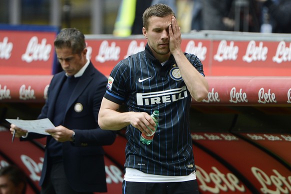 03.05.2015; Mailand; Fussball Serie A - Inter Mailand - Chievo Verona; Lukas Podolski (Inter) reagiert enttaeuscht (Giuseppe Celeste/Insidefoto/freshfocus)