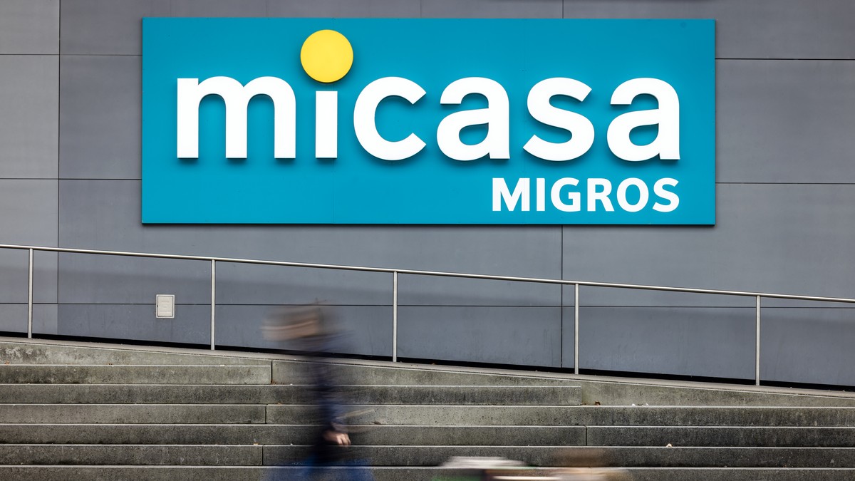 Micasa cambia de directiva sorpresa
