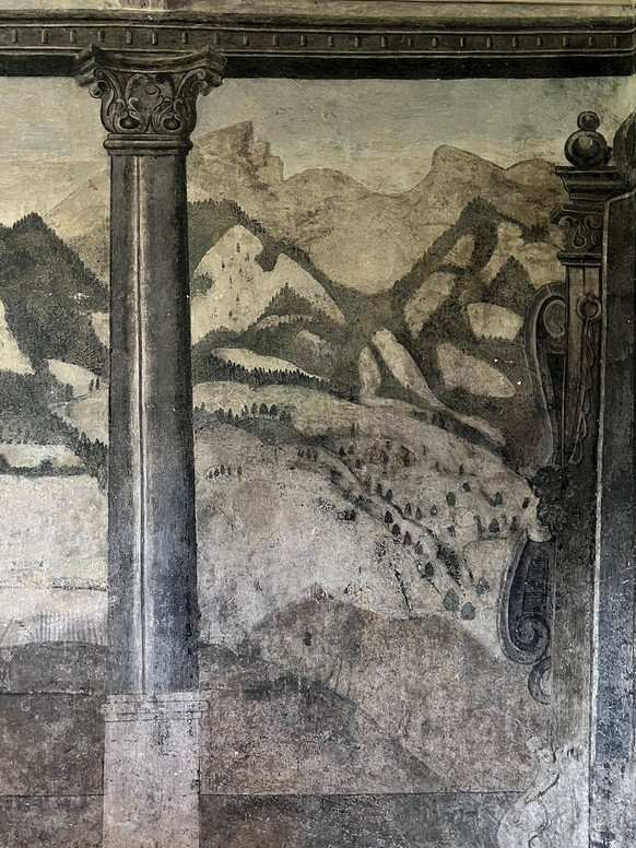 Sarnen, Hofmatt, Gartensaal, Panorama von Obwalden (Ausschnitt), 1643. Der unbekannte Künstler erzeugt die Illusion, eine mit prunkvollen Säulen gestützte Vorhalle führe unmittelbar ins Freie.