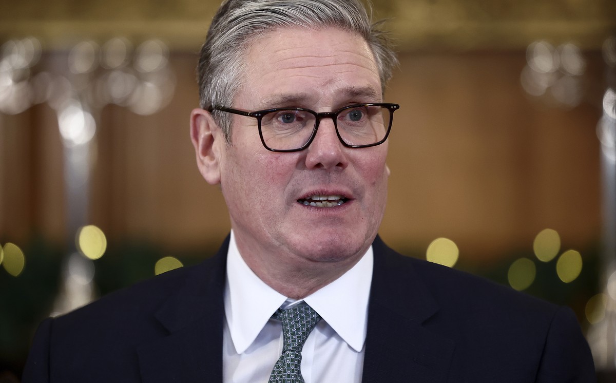 Britain's Prime Minister Keir Starmer speaks as he hosts a meeting of Indian investors and CEOs, inside 10 Downing Street in central London, Wednesday Dec. 18, 2024. (Henry Nicholls/Pool Photo vi ...