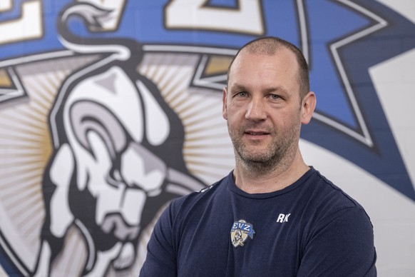 Der Sportchef des EV Zug, Reto Klaey waehrend eines Medientermins des EV Zug im Trainingszentrum OYM in Cham am Donnerstag, 22. Januar 2026. (KEYSTONE/Urs Flueeler).