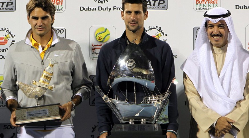 2011: Federer, Djokovic und Scheich Al Jaber vom Tennisverband der VAE.