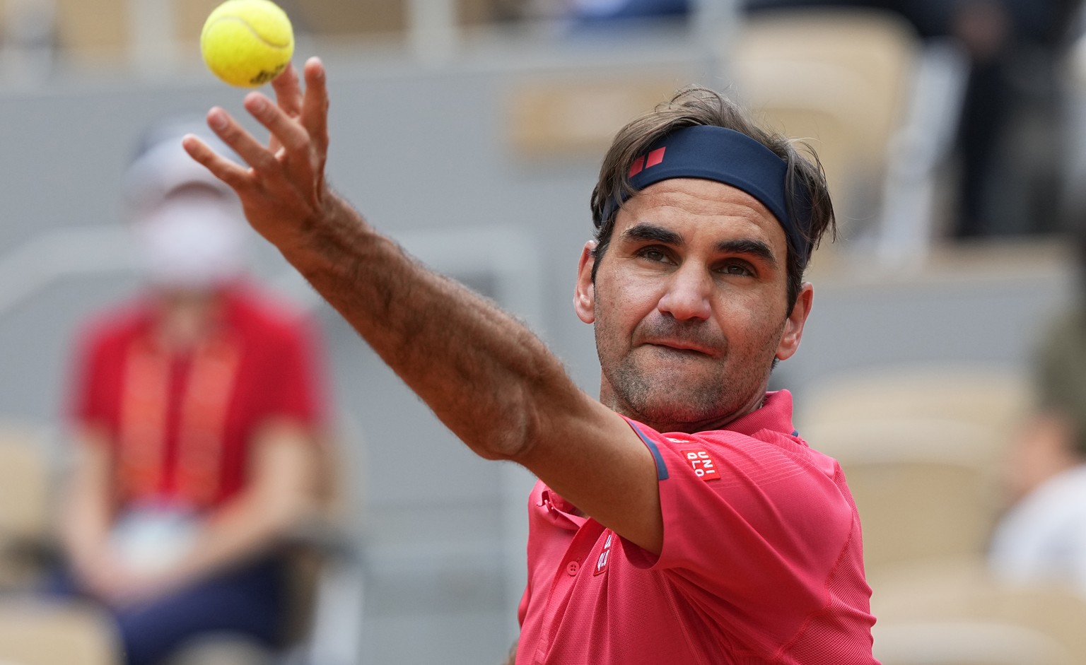 Switzerland&#039;s Roger Federer Serves to Croatia&#039;s Marin Cilic for their second round match on day 5, of the French Open tennis tournament at Roland Garros in Paris, France, Thursday, June 3, 2 ...