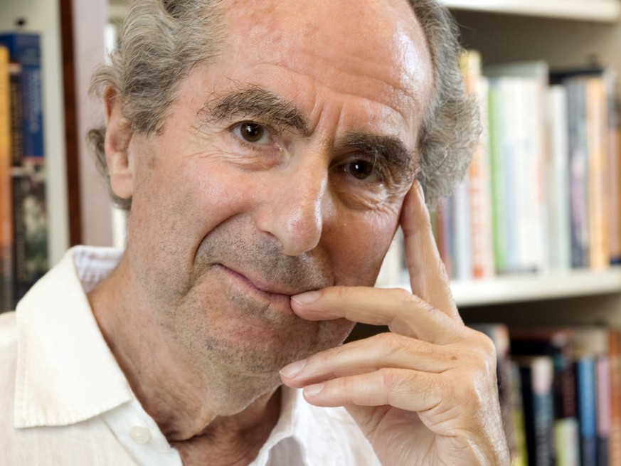 FILE - In this Sept. 8, 2008, file photo, author Philip Roth poses for a photo in the offices of his publisher, Houghton Mifflin, in New York. Roth, prize-winning novelist and fearless narrator of sex ...