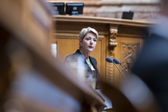 Bundesraetin Karin Keller-Sutter spricht zum Entlastungspaket 27 EP27, an der Fruehjahrssession der Eidgenoessischen Raete, am Dienstag, 3. Maerz 2026 im Nationalrat in Bern. (KEYSTONE/Alessandro dell ...