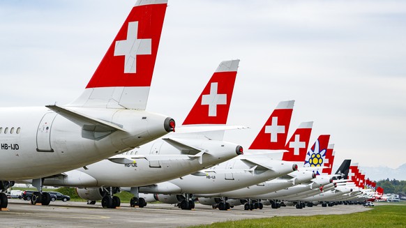 ARCHIVBILD ZUR BEWILLIGUNG DER STAATSHILFE FUER DIE SWISS UND EDELWEISS DURCH DEN DEUTSCHEN STABILISIERUNGSFONDS, AM MONTAG, 17. AUGUST 2020 - coVIDE Photo Set - Grounded &quot;Swiss&quot; and &quot;E ...