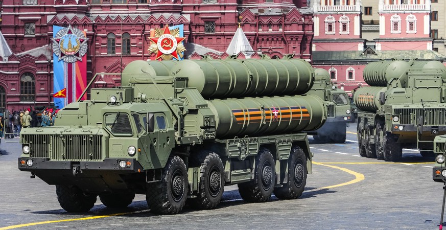 Caption Date Correct - Russian S-400 anti-aircraft missile system missiles roll during a dress rehearsal of the Victory Day military parade on Red Square in Moscow, Russia, Sunday, May 5, 2024.  P...