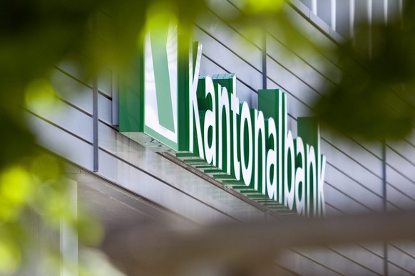 ZUM GEPLANTEN BOERSENGANG DER THURGAUER KANTONALBANK STELLEN WIR IHNEN FOLGENDES THEMENBILD ZUR VERFUEGUNG - Logo des Hauptsitzes der Thurgauer Kantonalbank in Weinfelden, aufgenommen am Mittwoch, 17. ...