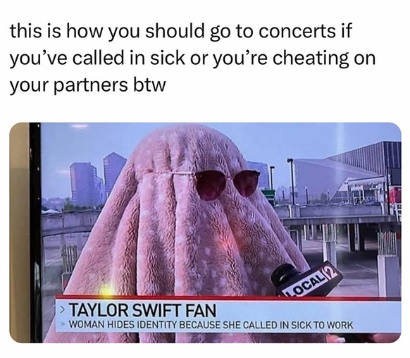 Coldplay Kiss Cam Fail memes