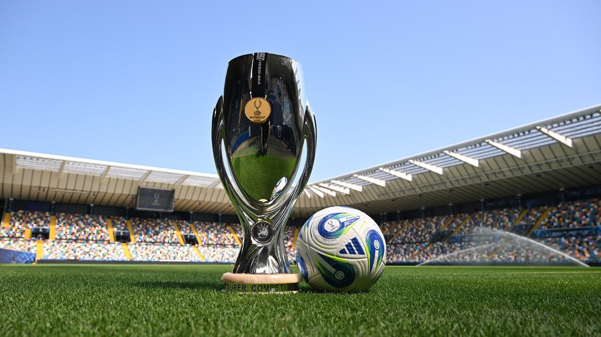 UDINE, ITALY - AUGUST 11: The UEFA Super Cup Trophy, the Winners' Medal and the Adidas Official Match Ball are seen prior to the UEFA Super Cup 2025 match between Paris Saint-Germain and Tottenha ...