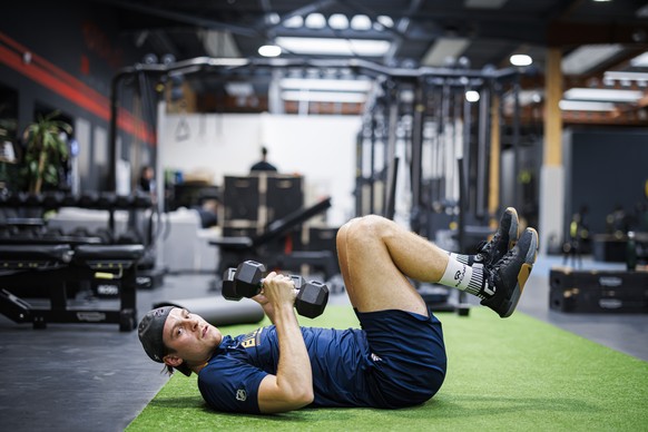 Le hockeyeur Andre Heim desSt. Louis Blues est photographie pendant son entrainement lors d&#039;une rencontre avec les medias ce vendredi 25 aout 2023 au Mont-sur-Lausanne. (KEYSTONE/Valentin Flaurau ...