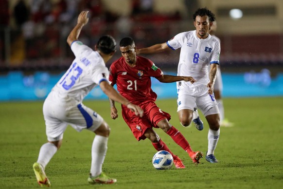 Csar Yanis c of Panama disputes the ball with Alexander Larn of El Salvador, in a match of the Concacaf qualifying rounds for the Qatar 2022 World Cup between Panama and El Salvador, at the Rommel Fer ...