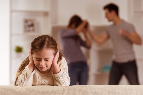 Kinder leiden mit, wenn Mami und Papi streiten. Dessen sind sich viele Eltern nicht bewusst. (Symbolbild)