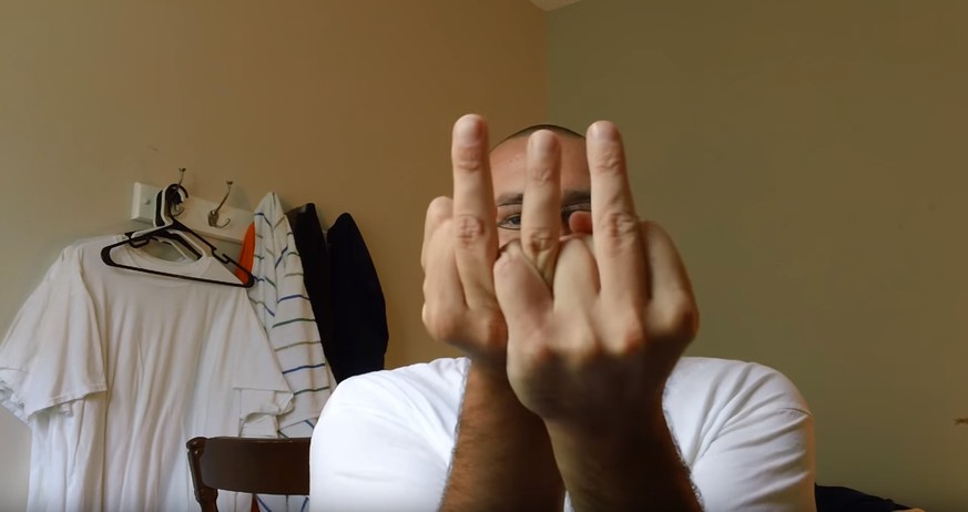 Wie du jemandem den dreifachen Mittelfinger zeigst – und 9 weitere unnütze (aber coole) Lifehacks