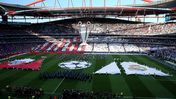 epa04223167 General view of the opening ceremony prior to the UEFA Champions League final Real Madrid vs Atletico Madrid at Luz Stadium in Lisbon, Portugal, 24 May 2014. EPA/ANDRE KOSTERS