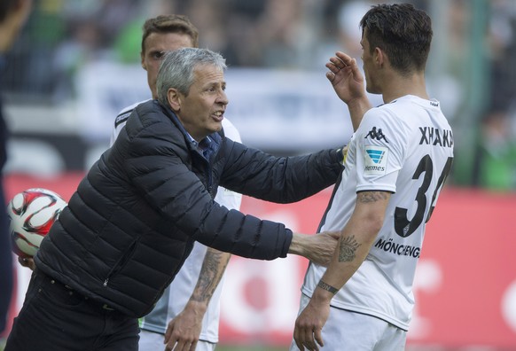 MoeÂšnchengladbach, 09.05.2015, Fussball 1. Bundesliga, Borussia MÂšoenchengladbach - Bayer Leverkusen. 
Trainer Lucien Favre und Granit Xhaka (MG) - Photo: Norbert Schmidt / pixathlon (EQ Images) SWI ...