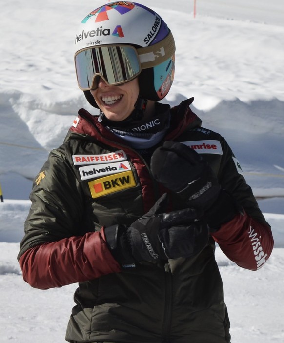 Michelle Gisin startet mit neuem Mindset ins erste Schneetraining nach über vier Monaten Skipause.