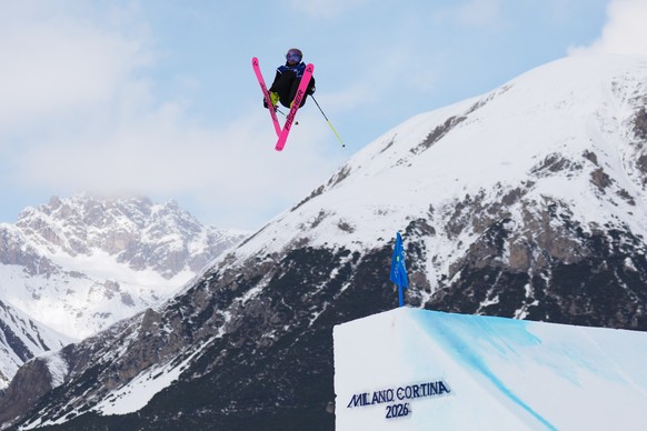 Switzerland's Mathilde Gremaud competes during the women's freestyle skiing slopestyle finals at the 2026 Winter Olympics, in Livigno, Italy, Monday, Feb. 9, 2026. (AP Photo/Abbie Parr)
Math ...